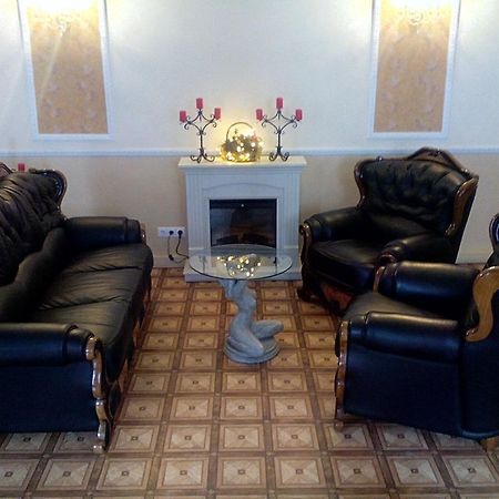Central Hotel Narva Bagian luar foto