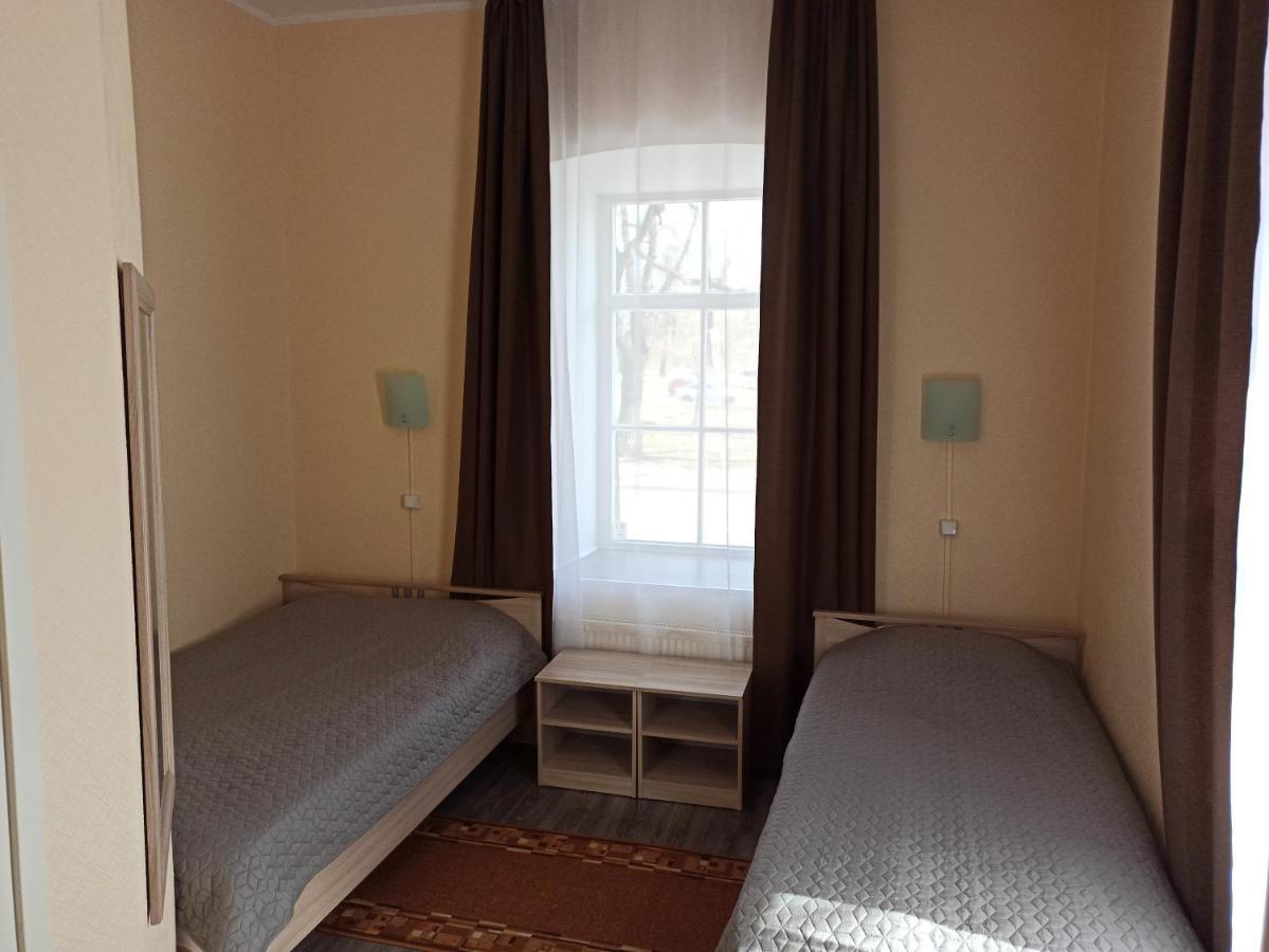 Central Hotel Narva Bagian luar foto