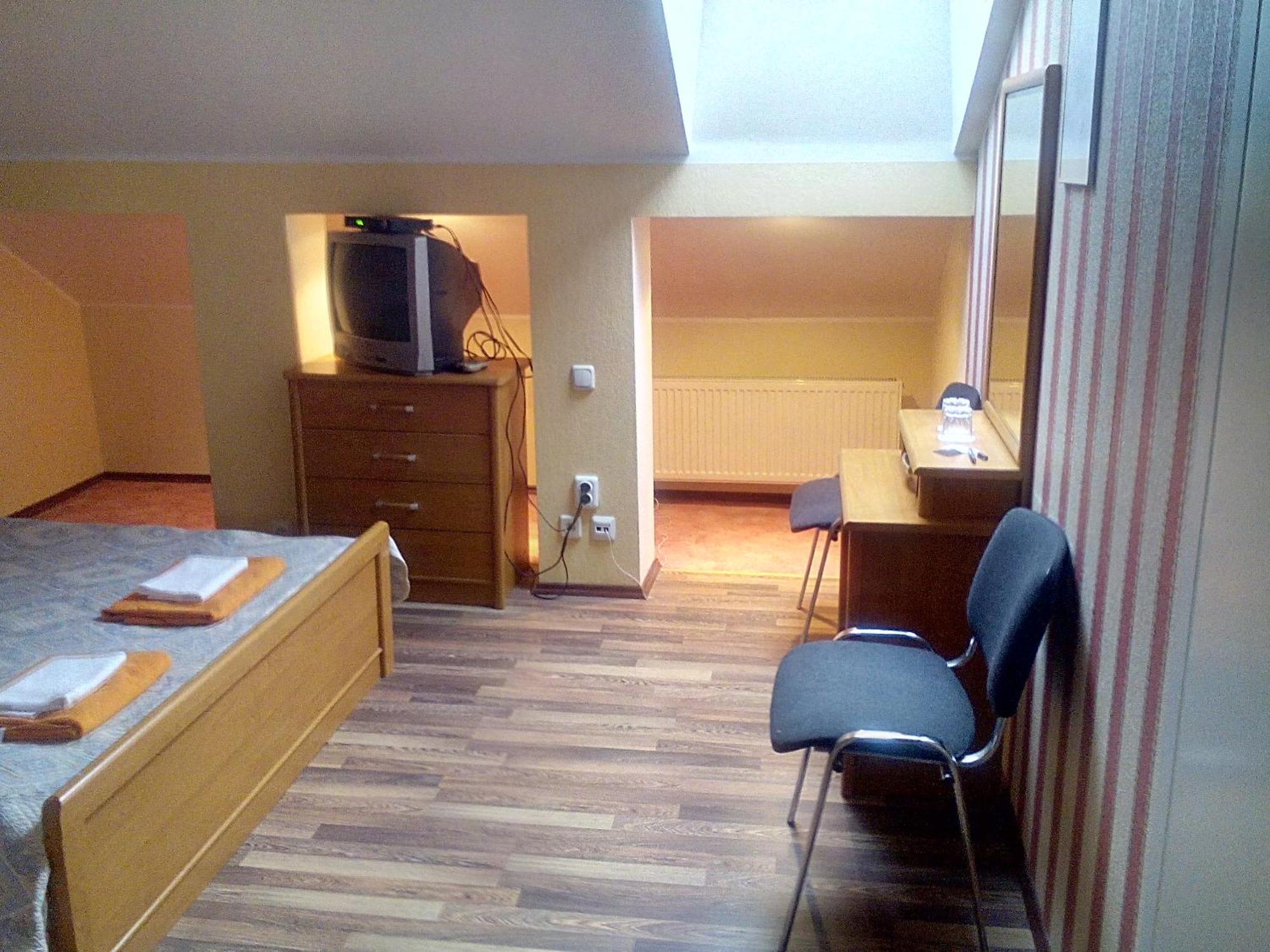 Central Hotel Narva Ruang foto