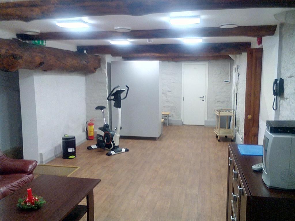 Central Hotel Narva Bagian luar foto