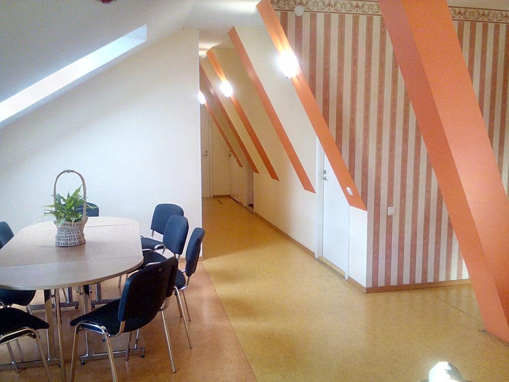 Central Hotel Narva Bagian luar foto